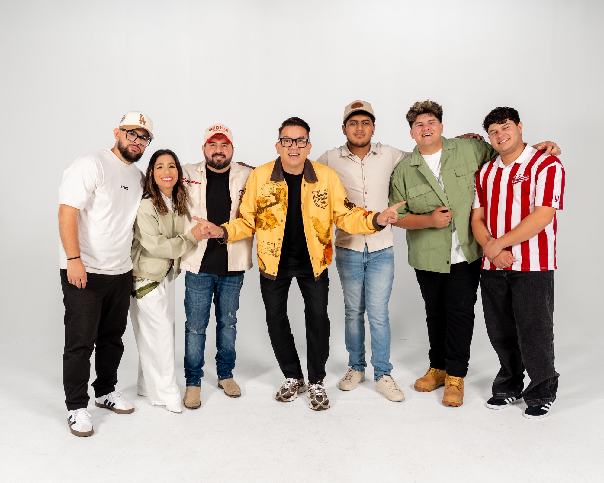 El equipo de Model Worship